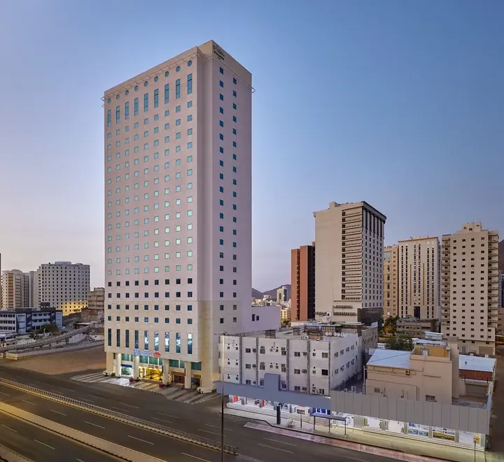 Makarem Al Bait Al Azizia Hotel